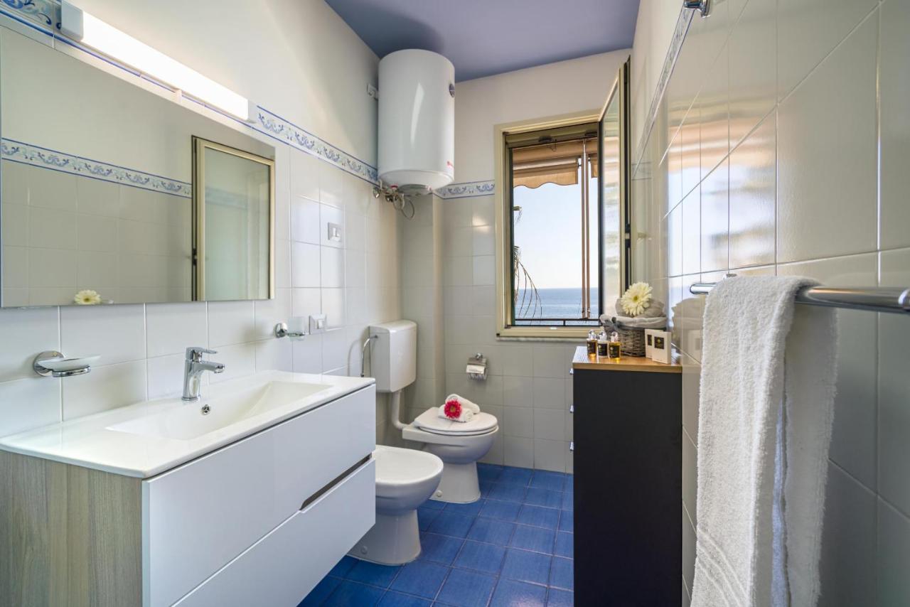 Апартаменти Loft Balcone Sul Mare Летоянні Екстер'єр фото