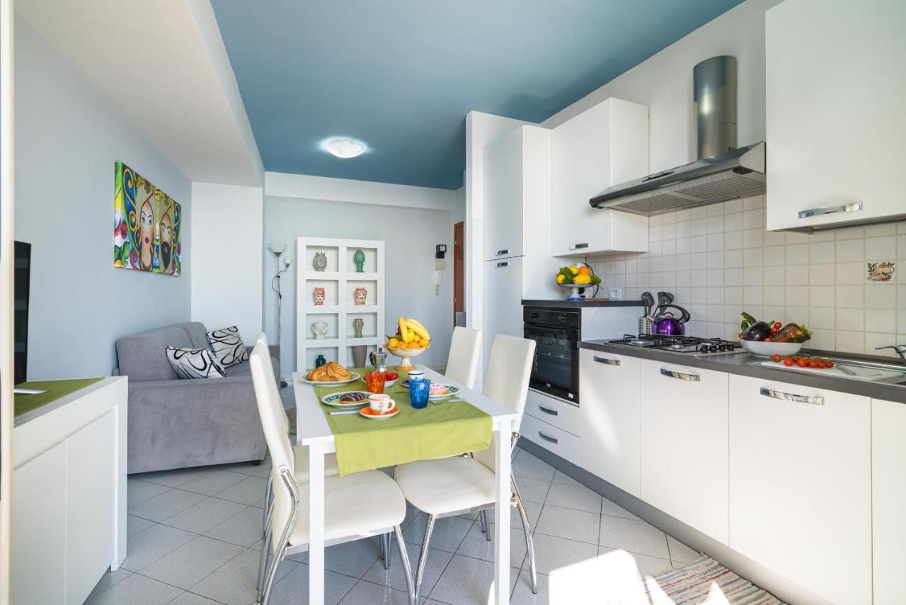 Апартаменти Loft Balcone Sul Mare Летоянні Екстер'єр фото